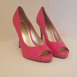 Womens shoes
